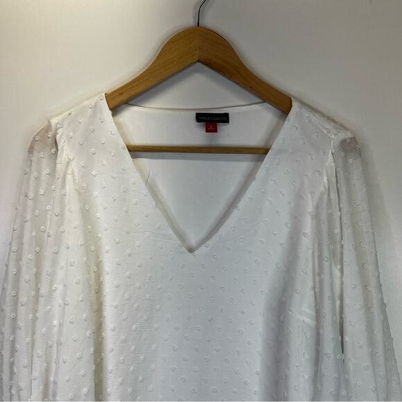 Vince Camuto V-Neck Swiss Dot blouse soft ecru - S - Picture 3 of 12